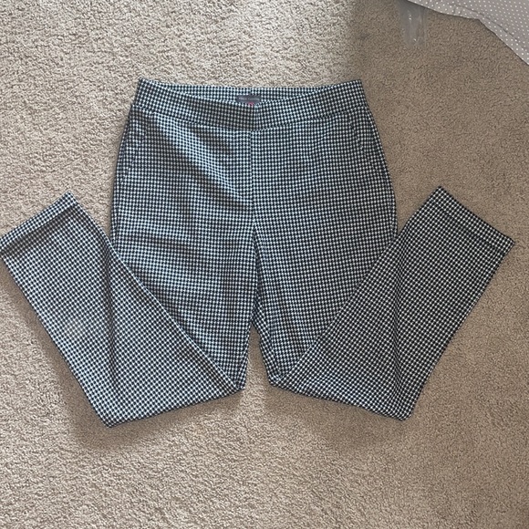 Blacks & white pants! - Picture 2 of 3